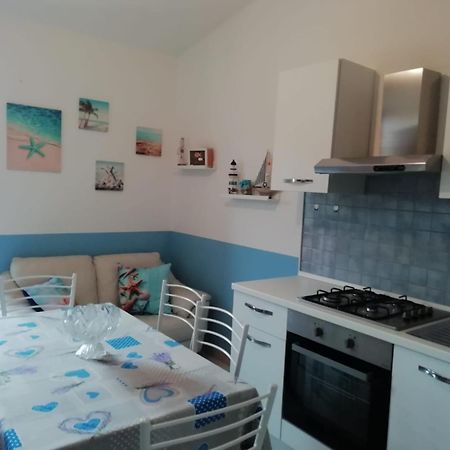 Prendas Antigas - Vacanze A Teulada Apartman Kültér fotó
