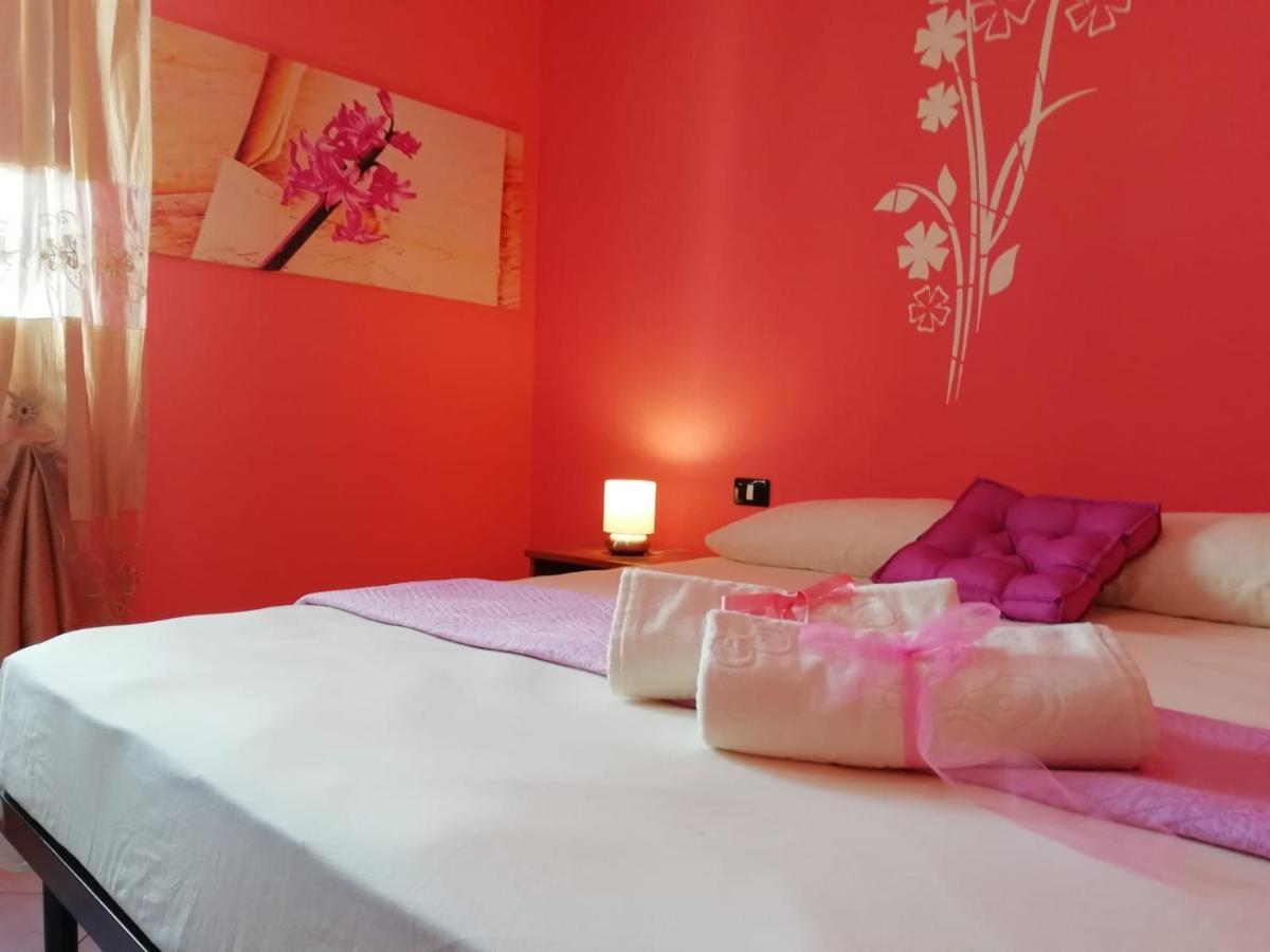 Prendas Antigas - Vacanze A Teulada Apartman Kültér fotó