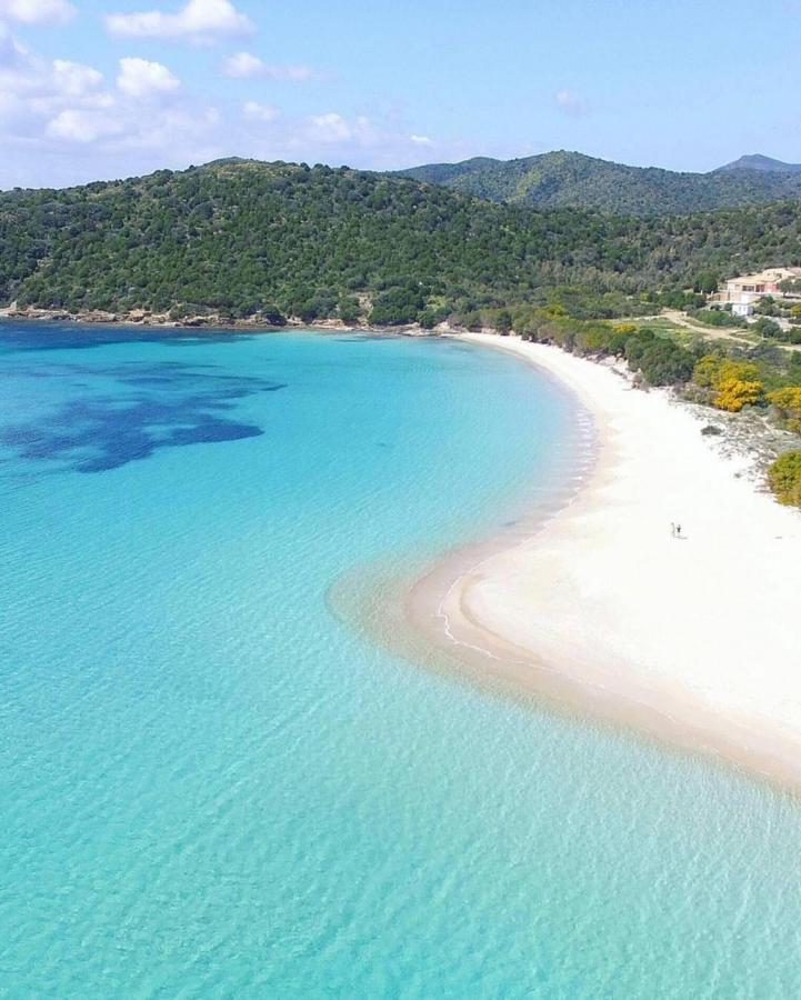 Prendas Antigas - Vacanze A Teulada Apartman Kültér fotó