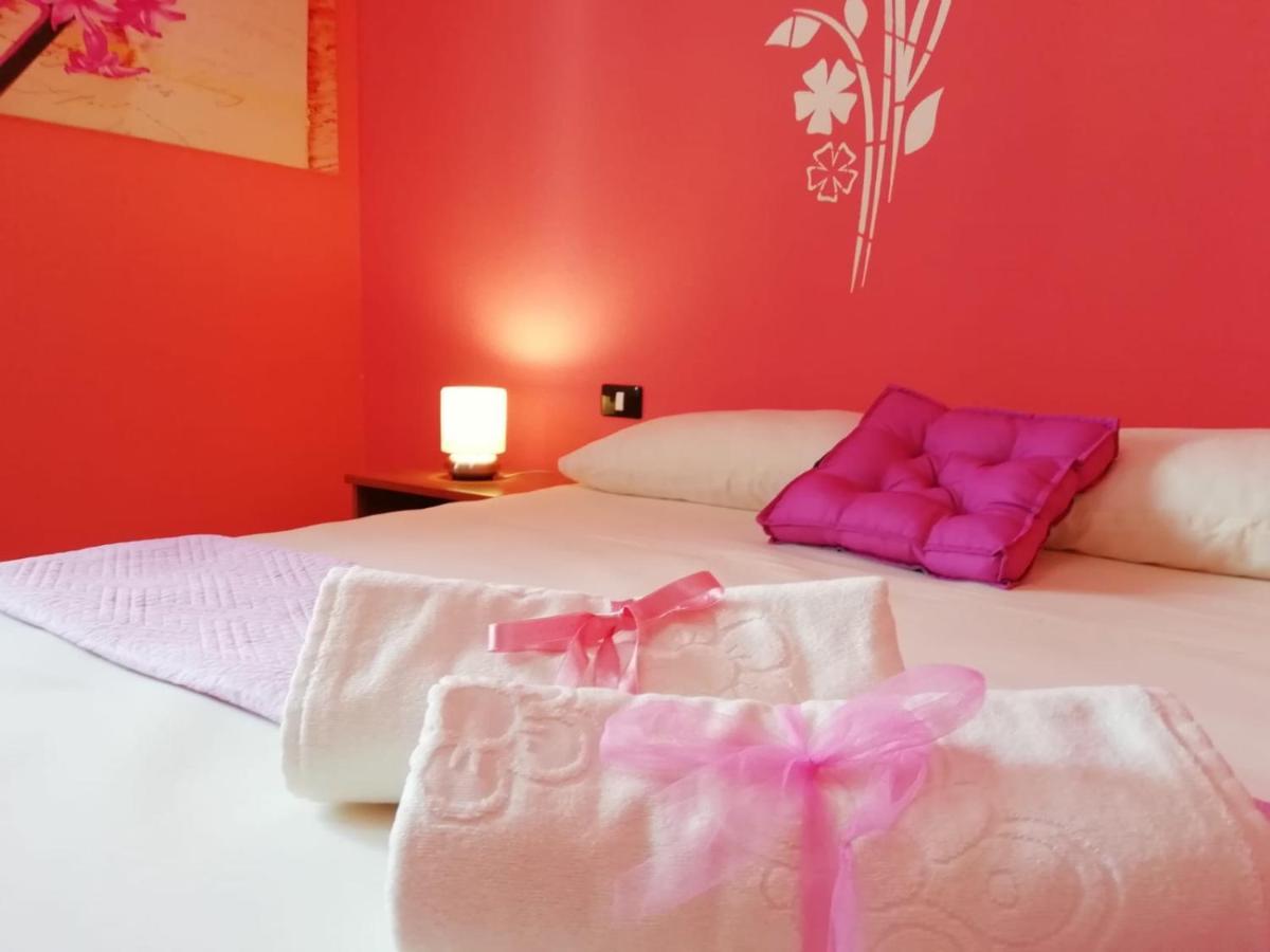 Prendas Antigas - Vacanze A Teulada Apartman Kültér fotó